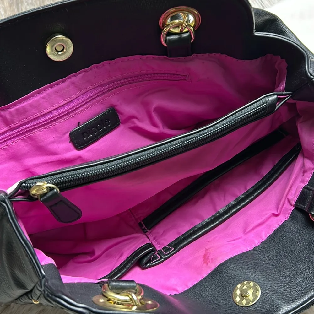 Nicole Miller Black Shoulder Bag - Image 10