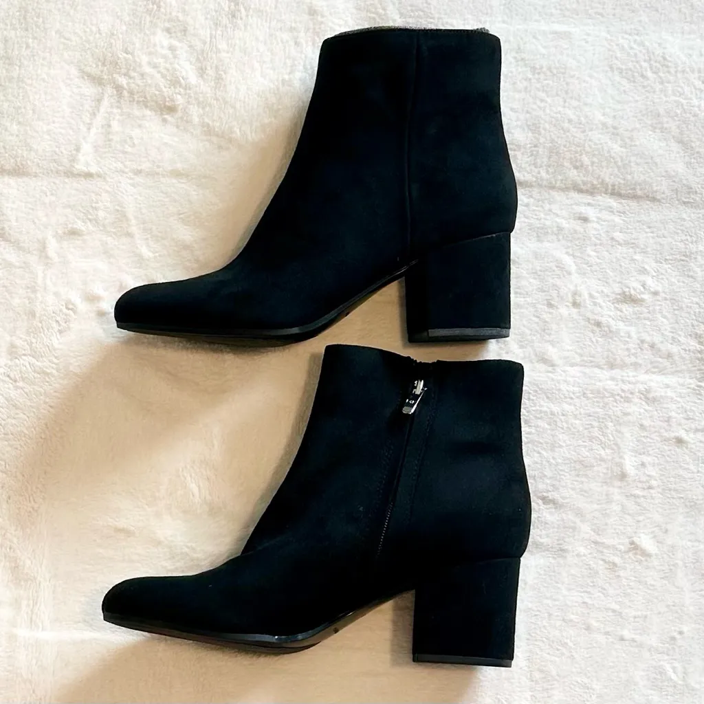 NIB Marc Fisher Black Ankle Booties - Size: 8.5 - Image 2