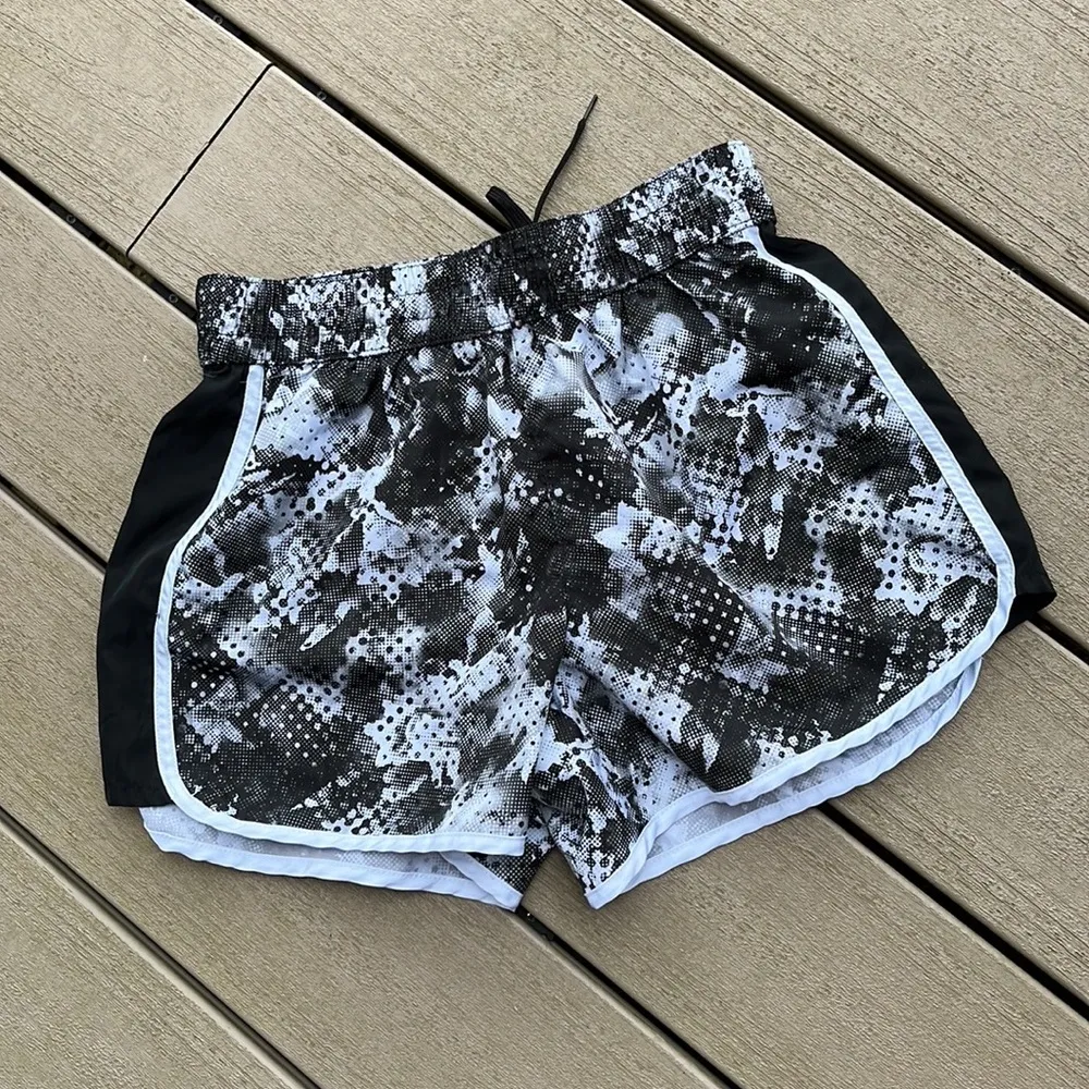 Running Athletic Shorts Black Print - Image 5