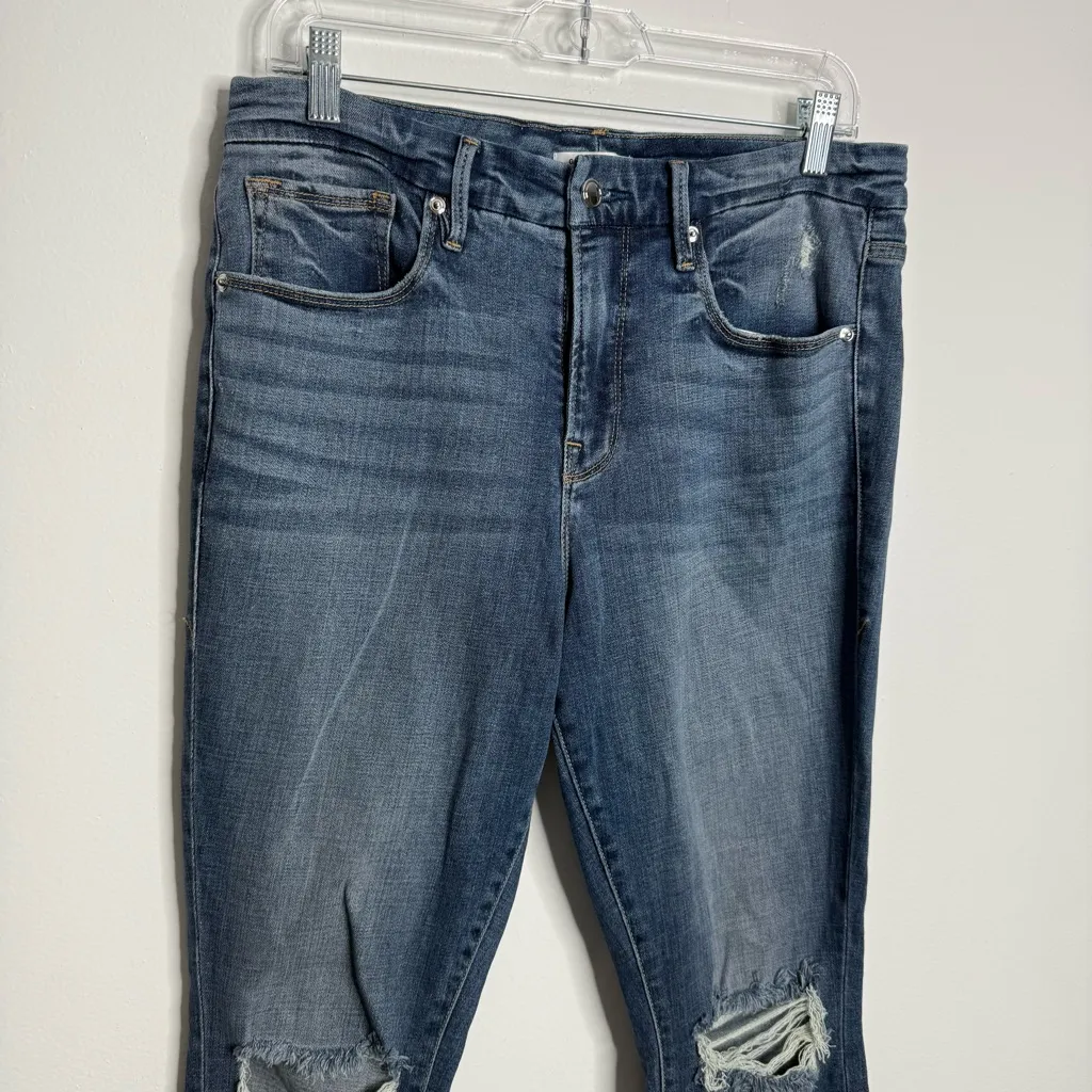 Good American Good Legs Crops In Blue261 Ripped Knees‎ Size 12/31 - Image 3
