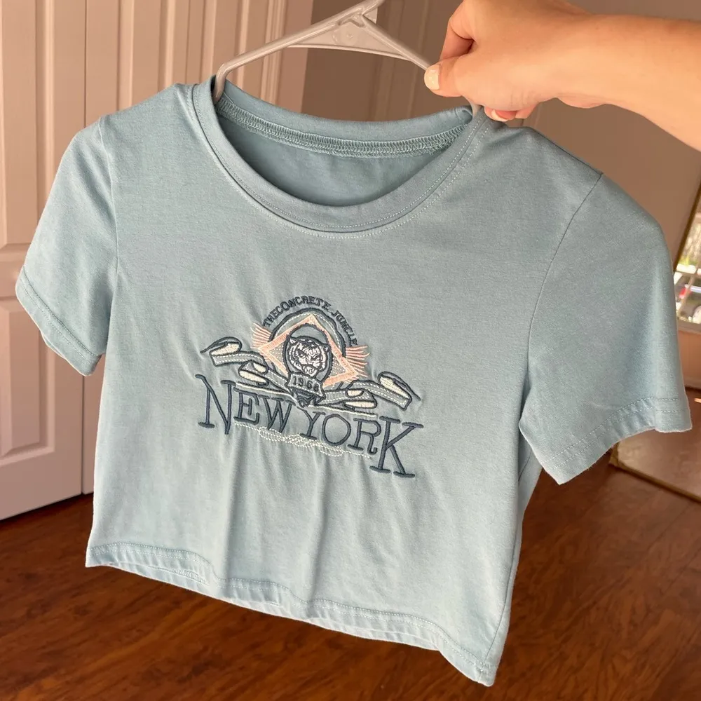 SheIn Baby tee - Image 3