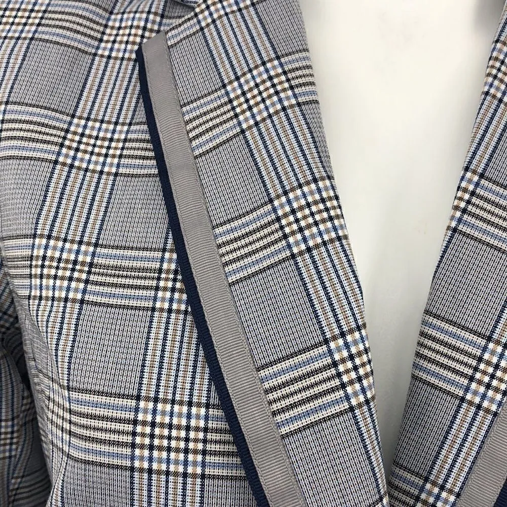 Ecru long sleeve plaid one button small blazer - Image 4