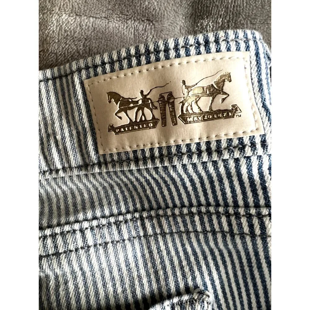 Levis women's size 12 cropped pinstripe jeans blue & white straight leg - Image 11