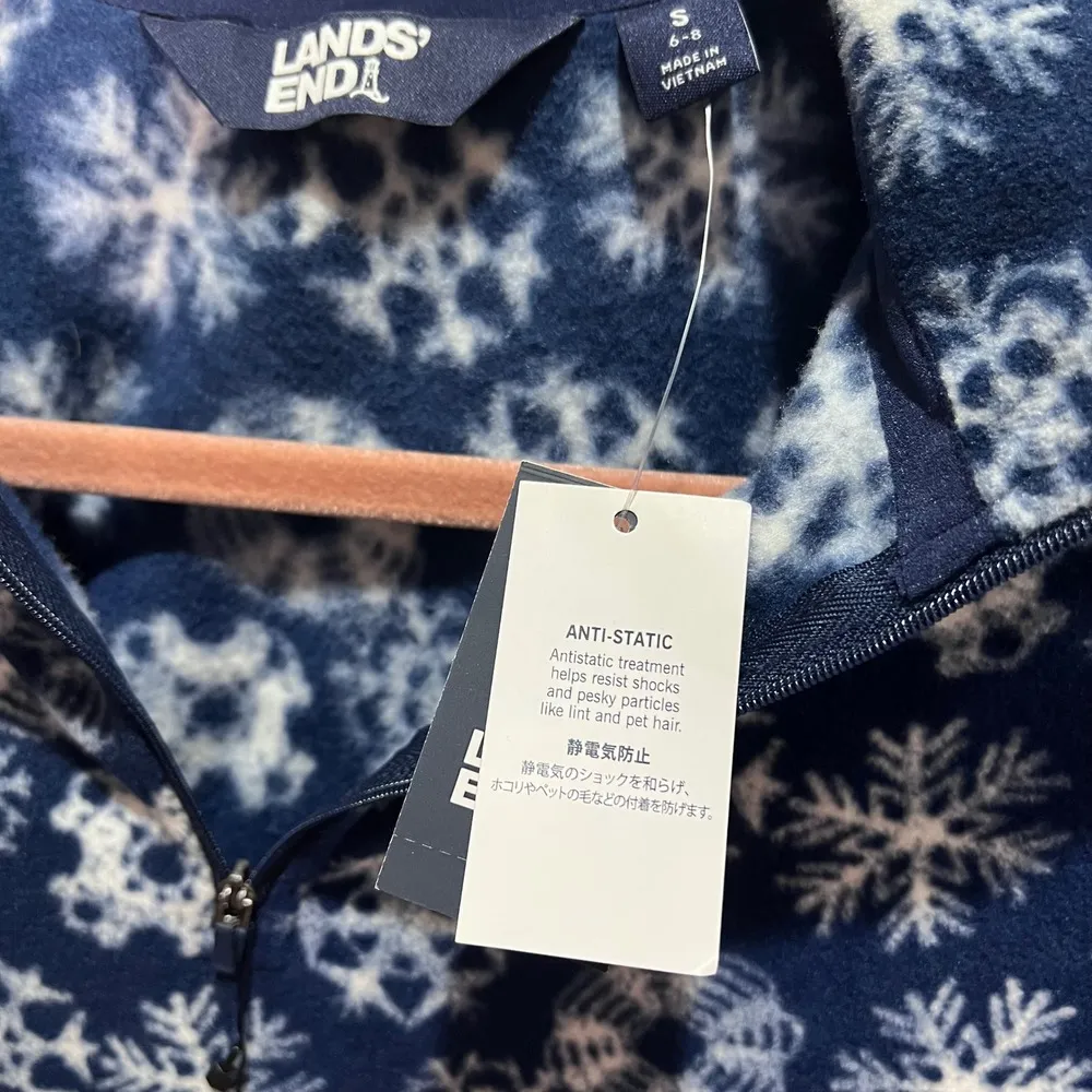 Lands End Fleece Quarter Zip Pullover Top Navy Snowflake Print Womens NWT Winter - Image 8