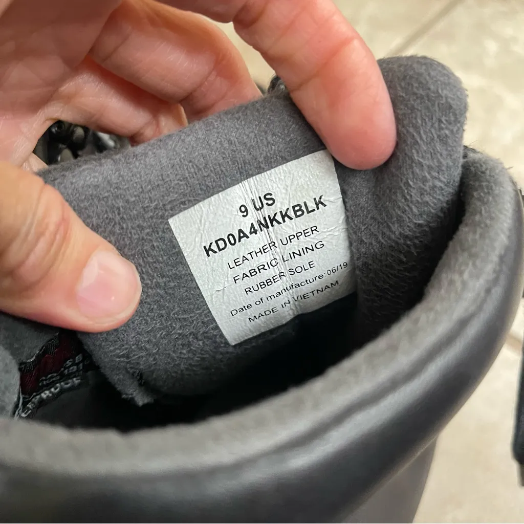 WOMEN'S‎ KODIAK FERNIE WATERPROOF STREET HIKER BOOT Laceup leather size 9 Black - Image 9