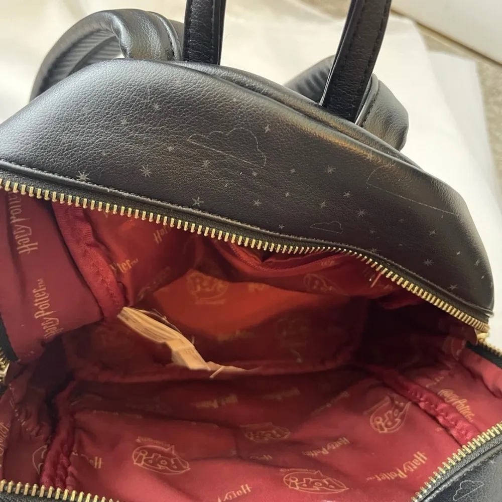 Funko Pop! by Loungefly Harry Potter Hedwig Cosplay Mini Backpack - Image 5