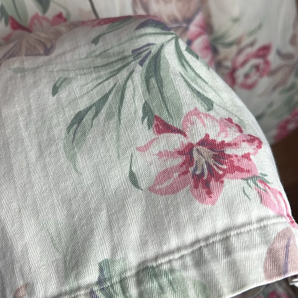 Banana Republic Vintage Floral Hawaiian High Waist Pleated Long Short Cotton 90s - Image 4