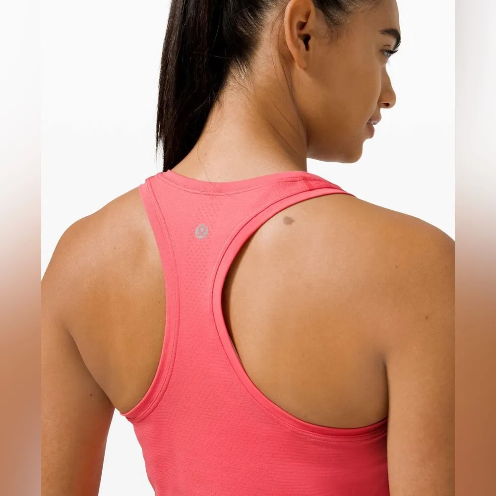 NWOT  Swiftly Tech Racerback 2.0 *Race Length - Guava Pink - 10 - Image 5