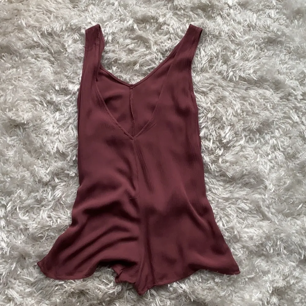 Kendall and Kylie Rose Toe Front V Back Romper - Image 5
