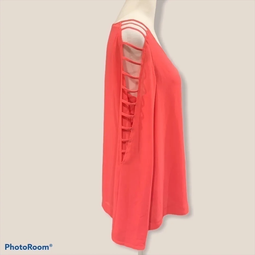 Akira Chicago Coral Pink‎ Open Sleeve Lined Blouse Size Medium - Image 2