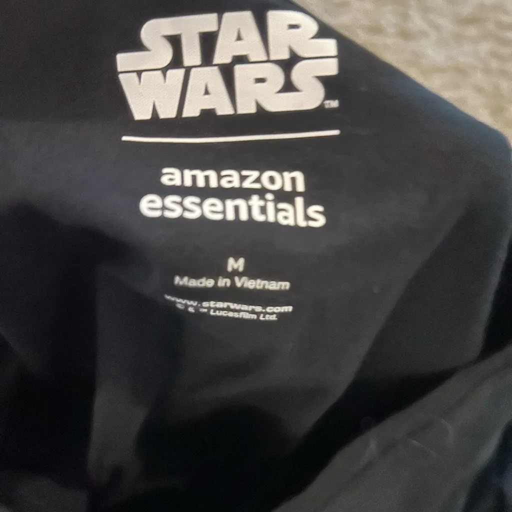 woman size medium black top shirt - Image 4