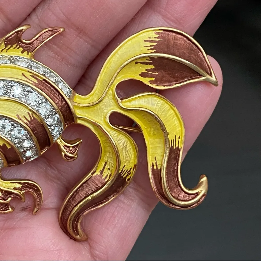 Vintage Unsigned Enameled Goldfish Brooch - Image 10