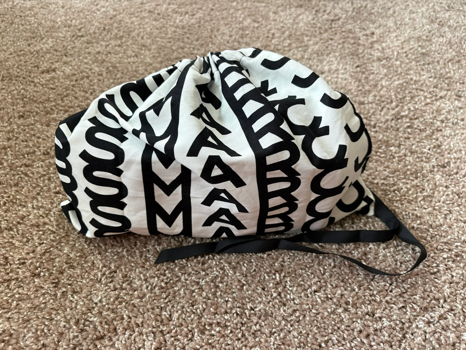 Snapshot Crossbody - Image 9