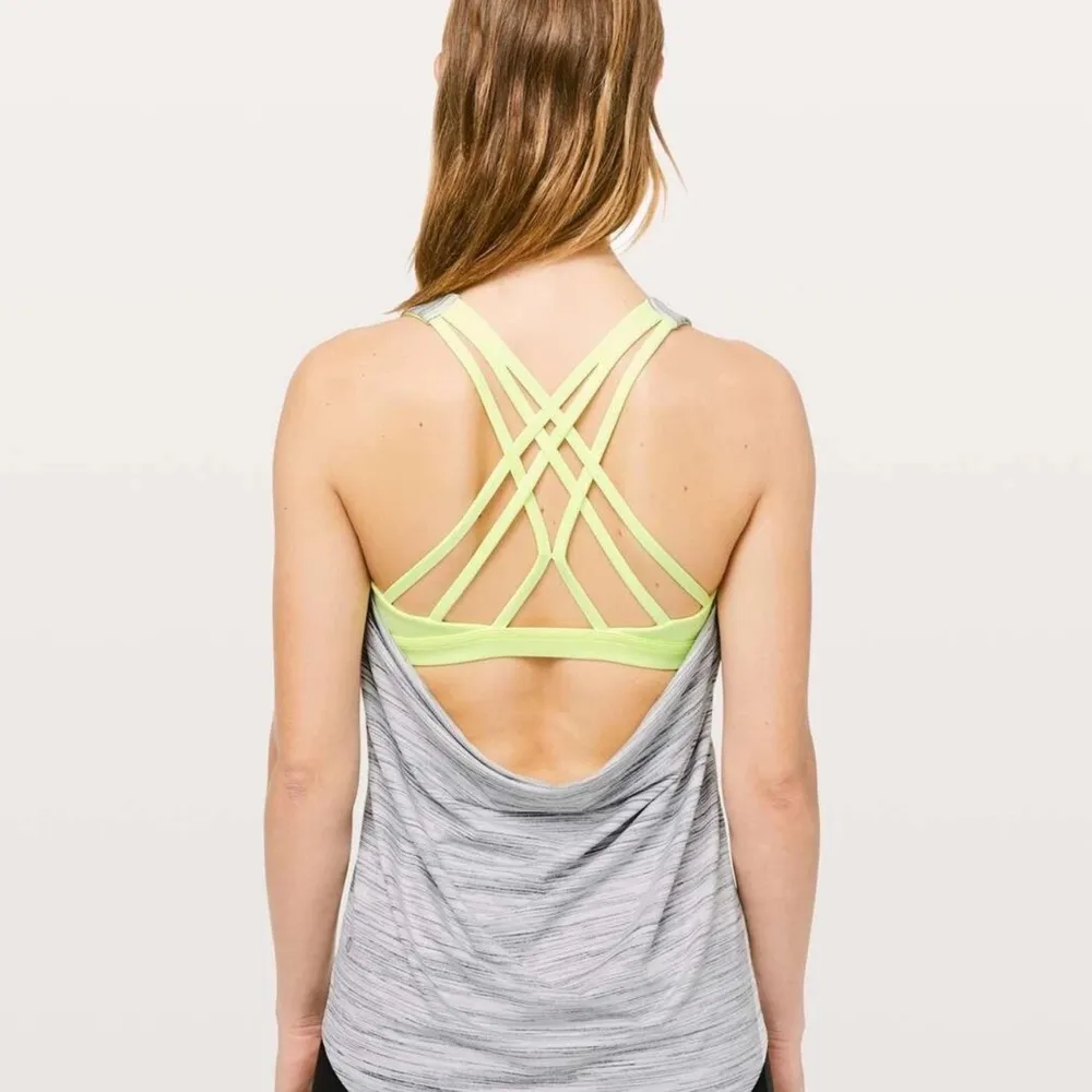 Lululemon EUC:  Slay the Studio Top (size 2) - Image 7