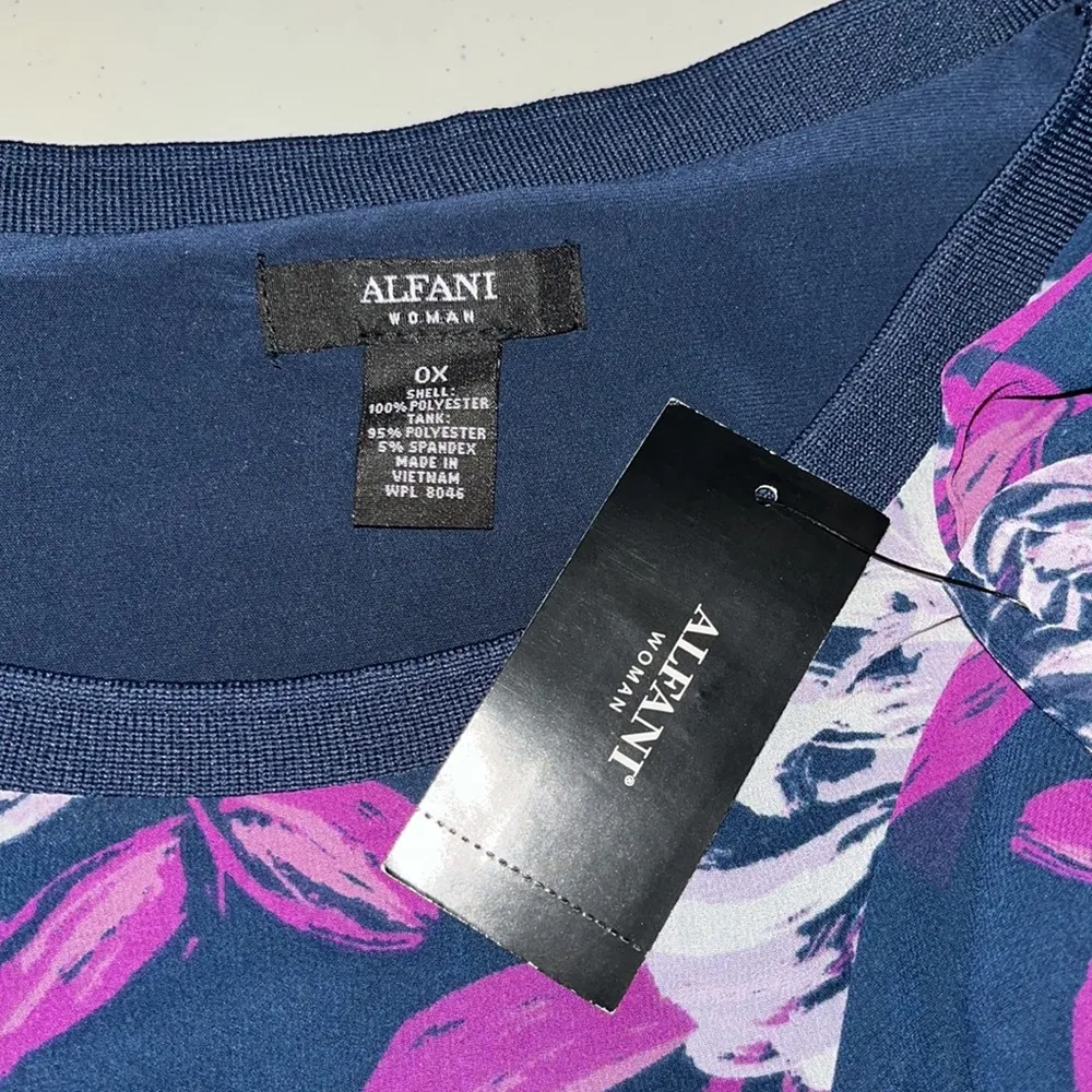 Alfani Woman NWT 0X Navy - Purple Floral Print Chiffon Overlay Tunic Blouse Top - Image 5