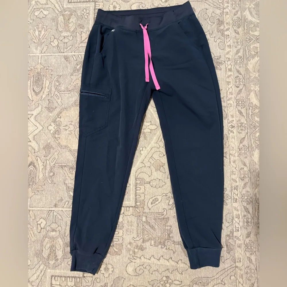 Zamora Jogger Scrub Pants - Image 3