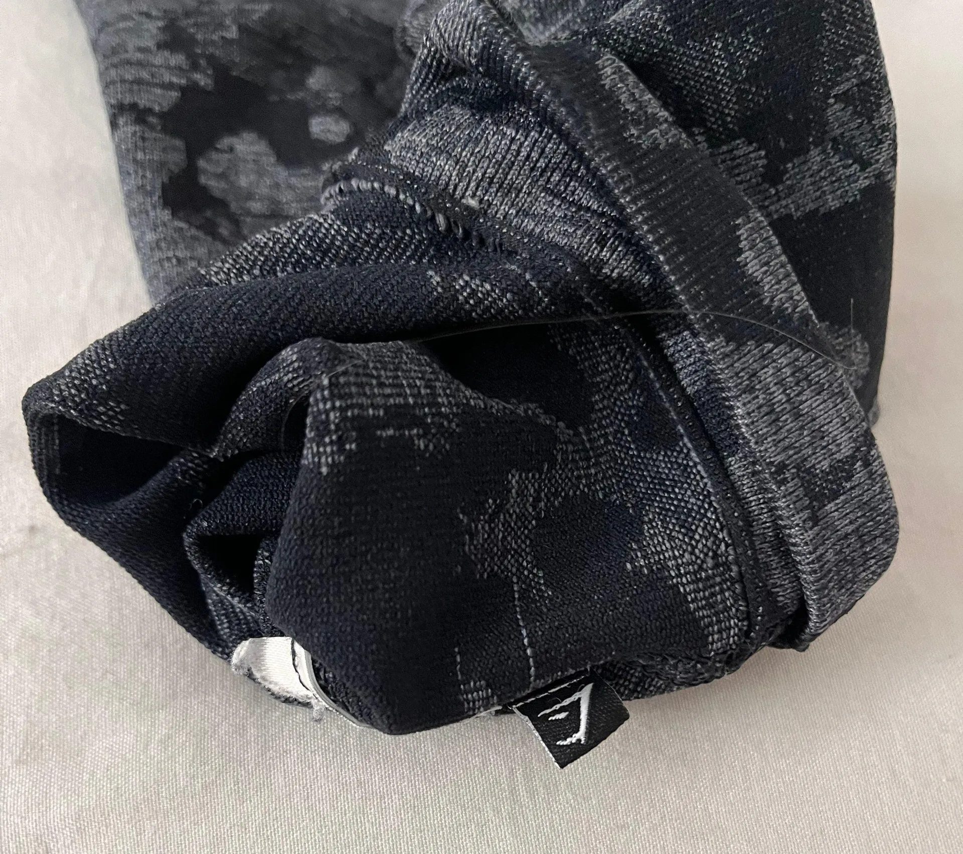 Adapt Camo Leggings - Black - Image 5