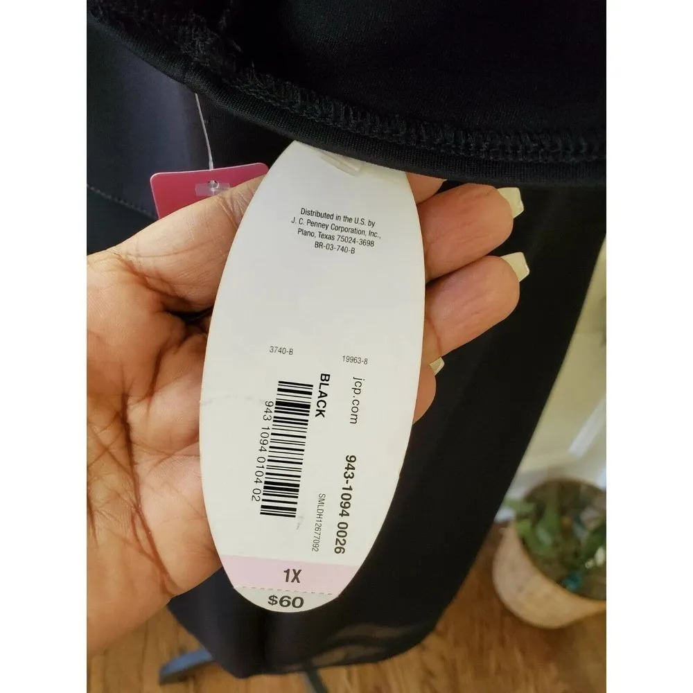 BOUTIQUE BODYCON DRESS SZ 1X Necklace Set Included - Image 8