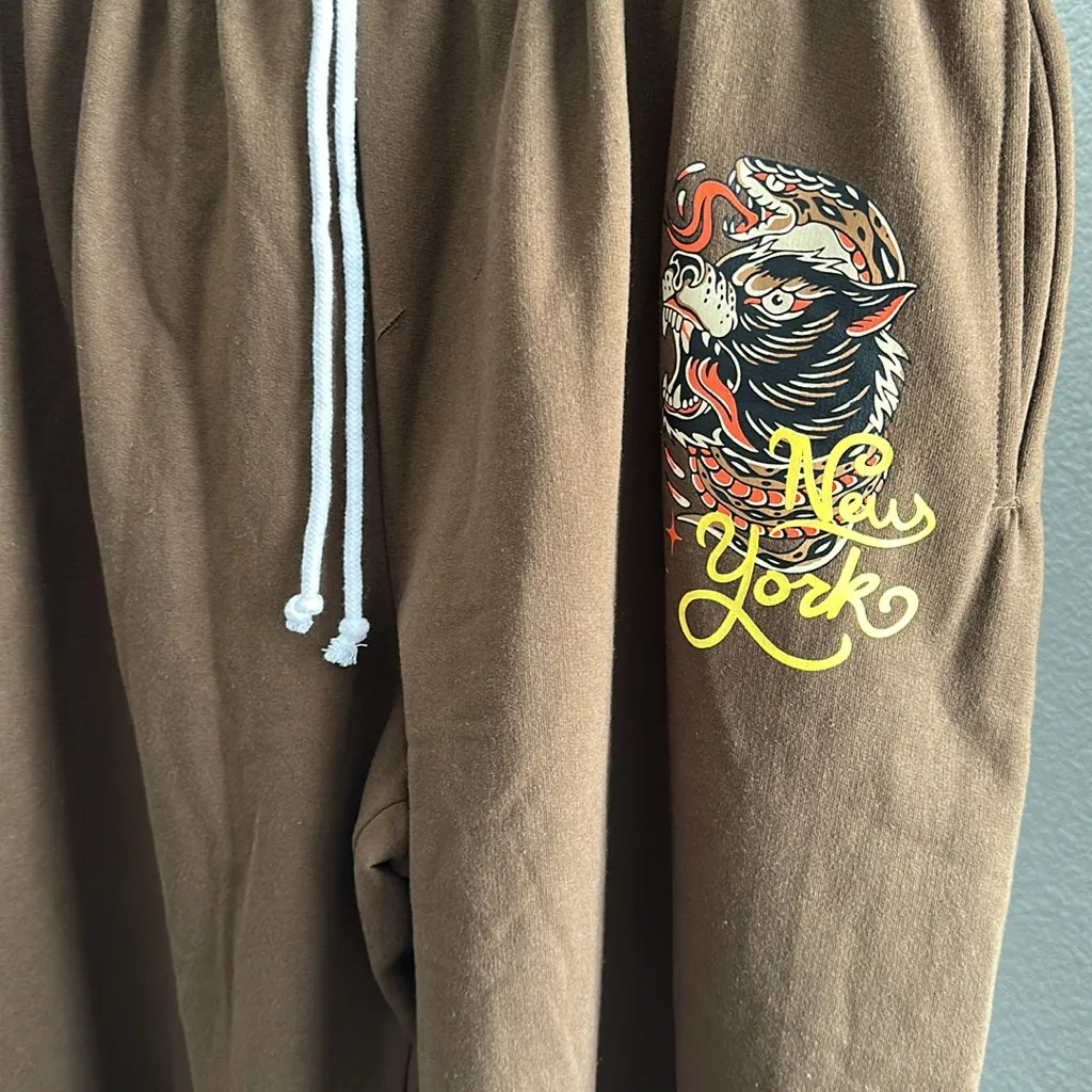 New Brown Women’s Straight leg Sweatpants Size 1X - Image 3