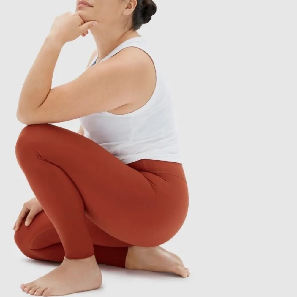 Everlane ReNew The Perform High Waisted Lightweight Burnt Orange Size XS - Image 2