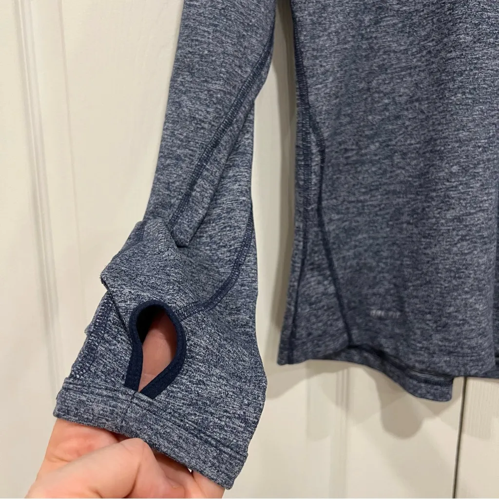 NIKE Villanova Dri-Fit Heathered Element 1/2 Zip Womens Size Medium - Image 5