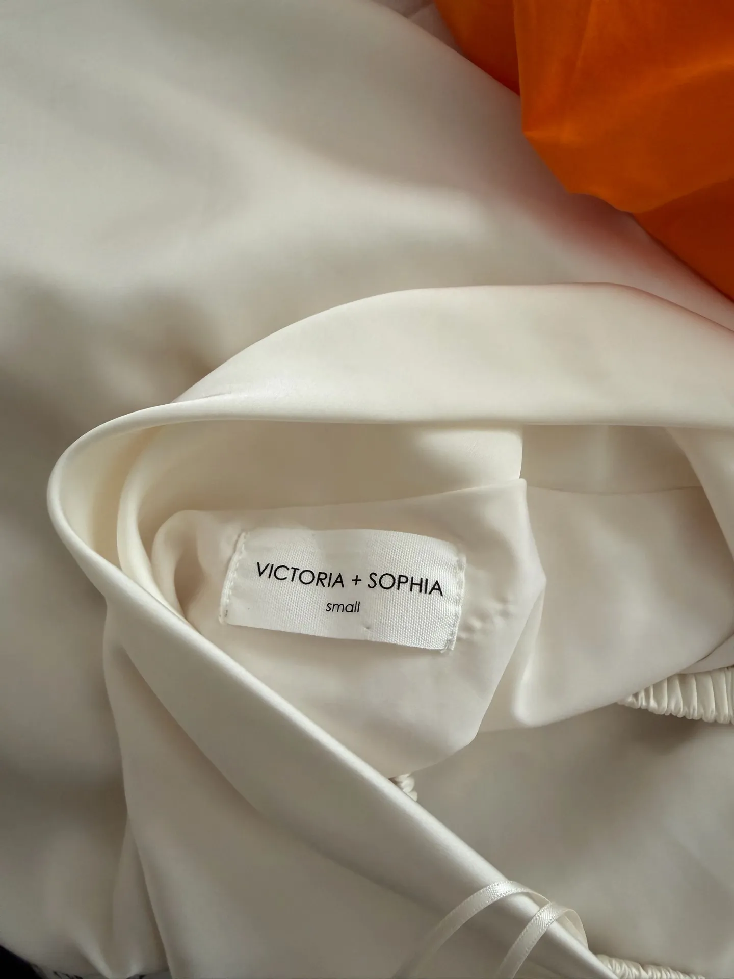 Boutique  White Dress - Image 3