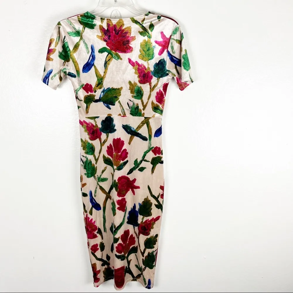 ZARA Floral Velvet Short Sleeves V-Neck Dress, Size Small - Image 2