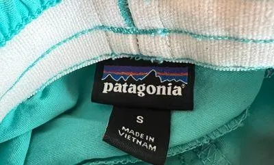 Patagonia Teal Shorts - Image 3