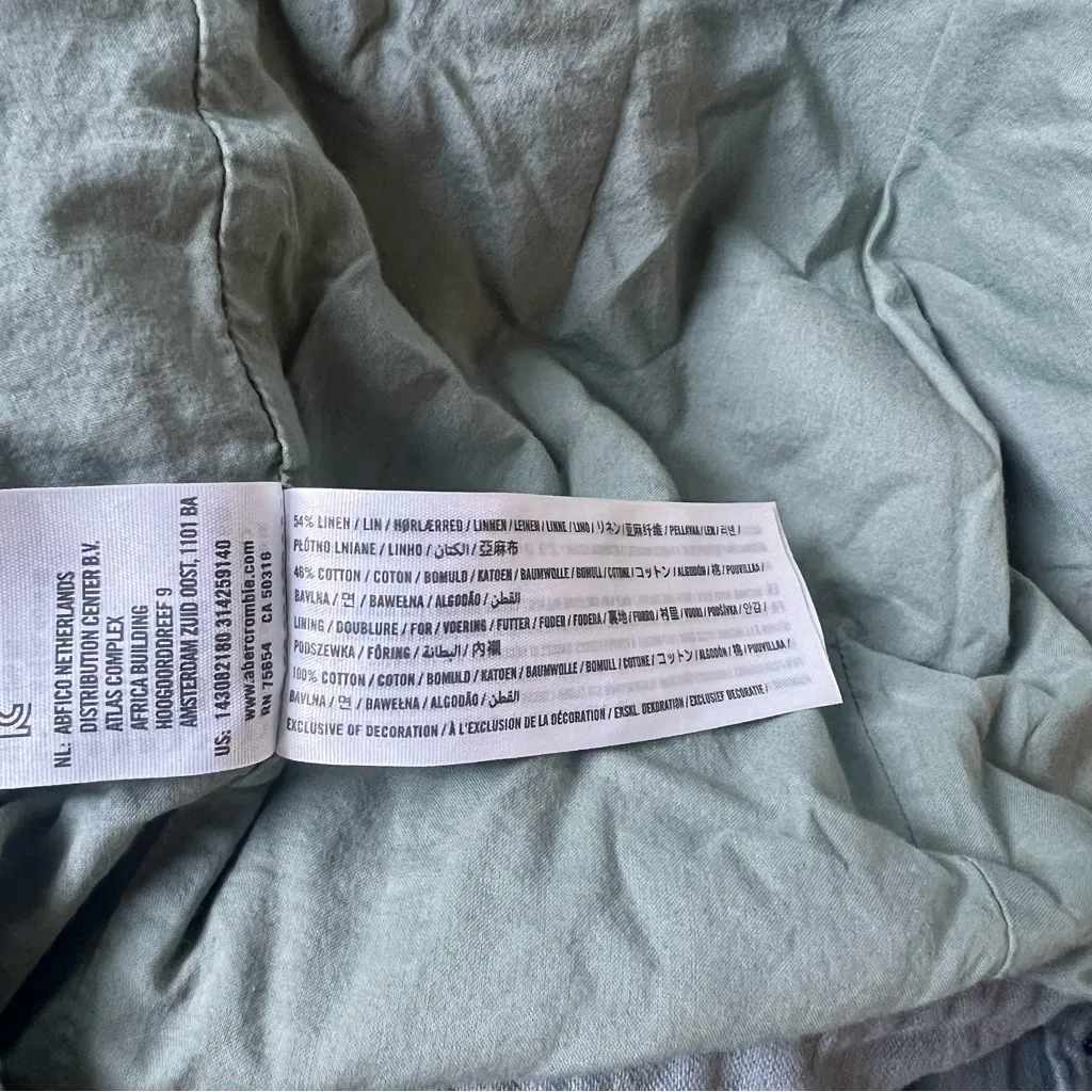 Abercrombie & Fitch Sage Green Wrap Skort Size Medium - Image 4