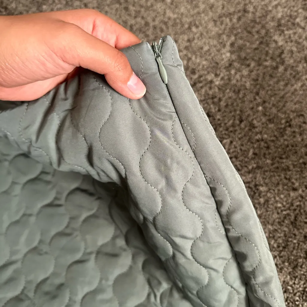 Elegant Quilted A - Image 3