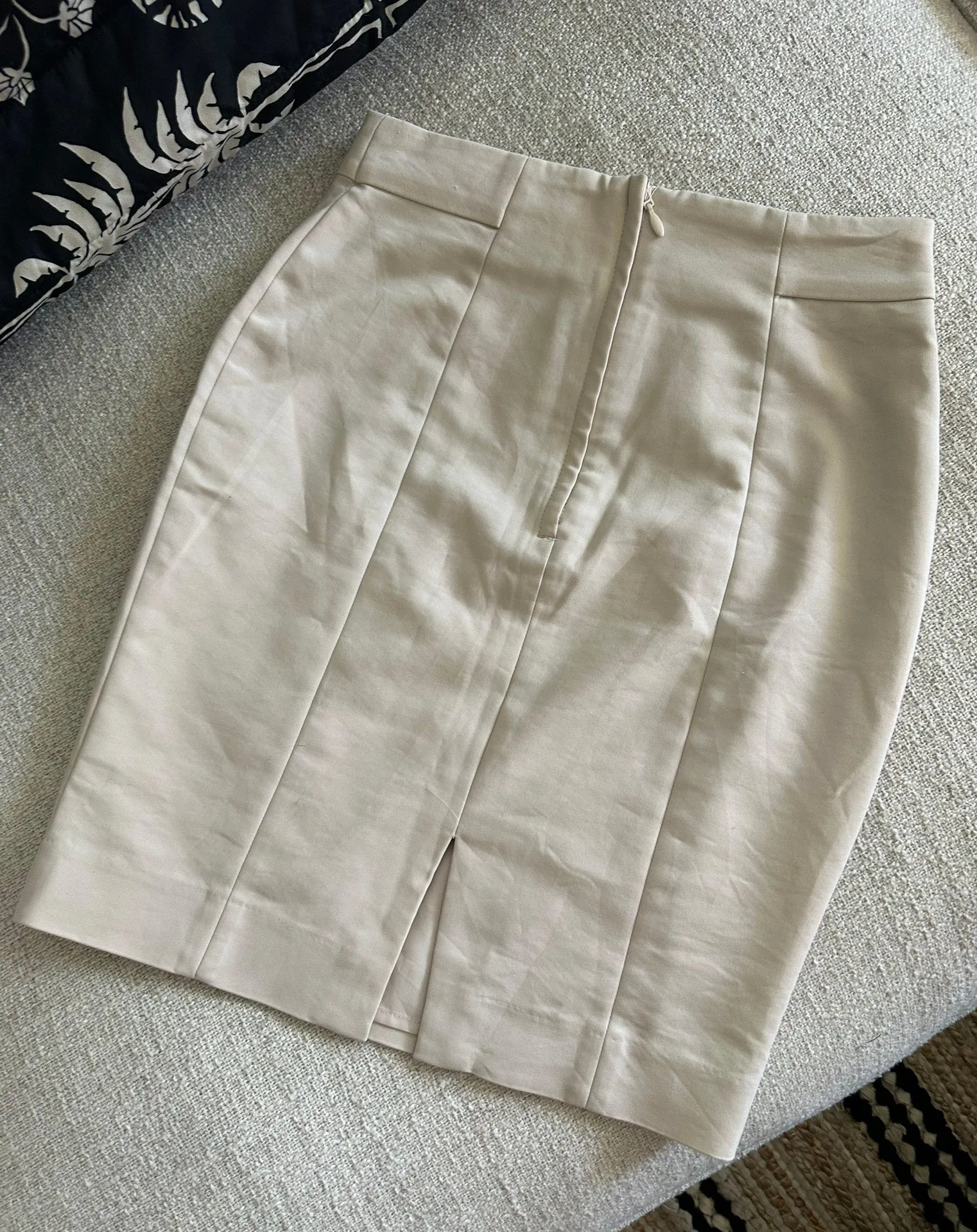Beige Pencil Skirt - Image 5