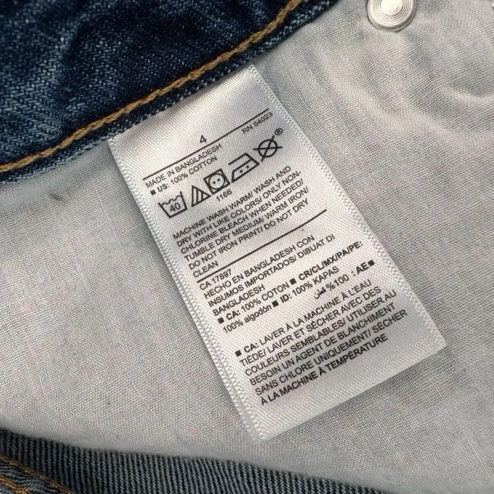 Old Navy OG Short Button Fly Hi Rise Patriotic Embellished Jean Shorts‎ Size 4 - Image 4