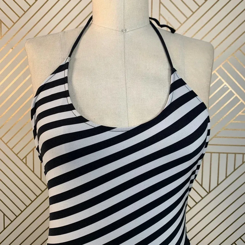 Zara Swimsuit Black and White Striped‎ One-Piece Bathing Suit Size Small - Image 4