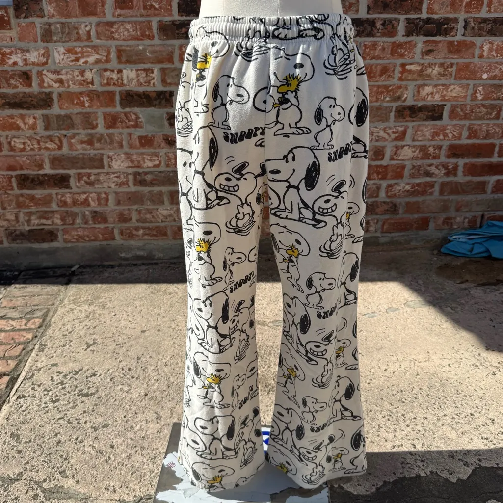 Peanuts Sweatpants with Snoopy Print / M Excellent condition White Size M - Image 4