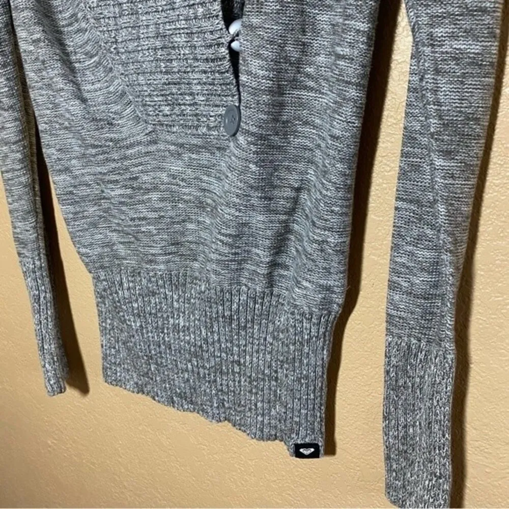 ROXY Pullover Gray Fitted Cowl Neck Sweater ~ Women's Size Medium - Image 2