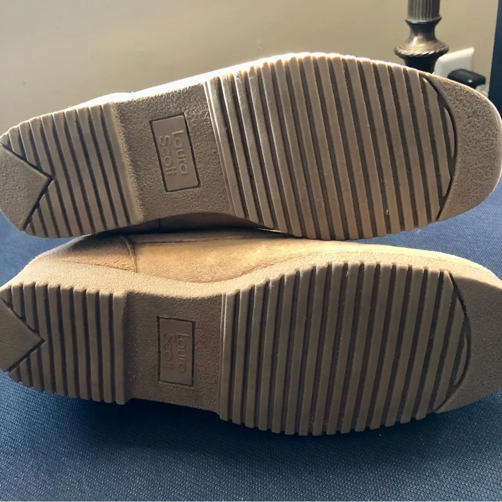 Vintage 90s y2K  Ankle Booties Sweater Lace Up Suede Beige Boots sz 6 - Image 7