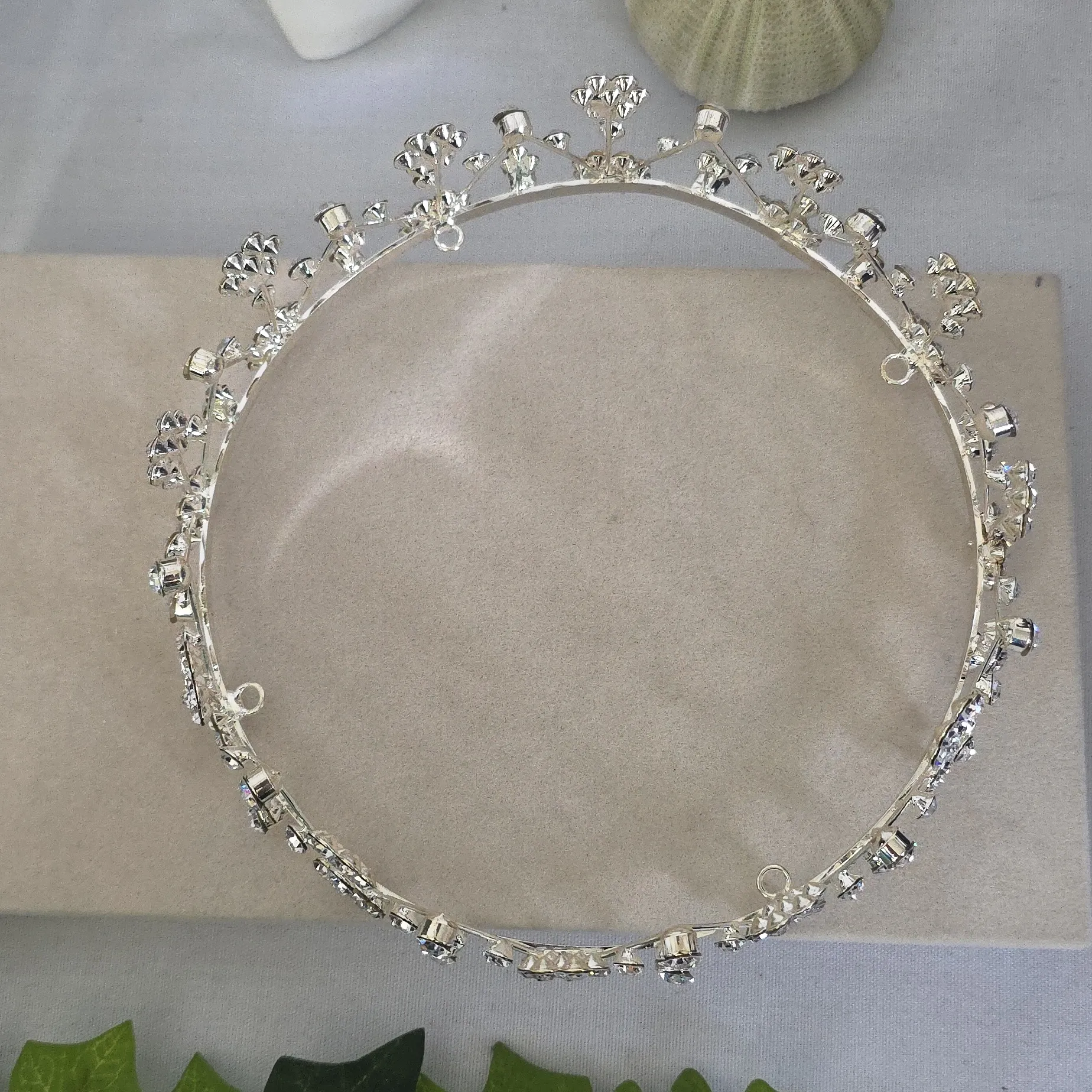 Silver with Rhimestone Flower Design Crown - Image 6