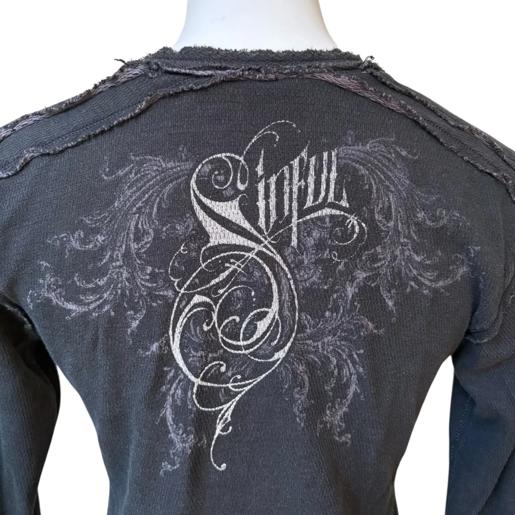 Sinful by Affliction Y2K Grunge Graphic Reversible Thermal Long Sleeve Top - Image 9