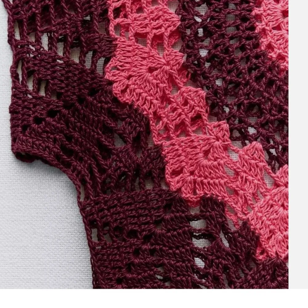 NWT ZARA SHORT SLEEVE CROCHET TOP Bloggers Fave Large - Image 12