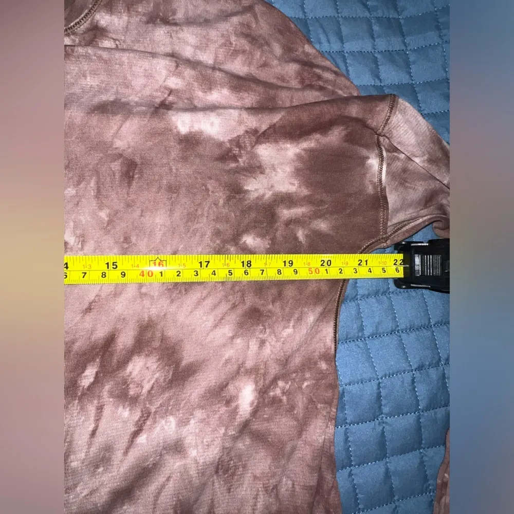 Lululemon To The Point Longsleeve Tie Dye Mesh Top Womens Diamond Dye Pink Bliss - Image 3