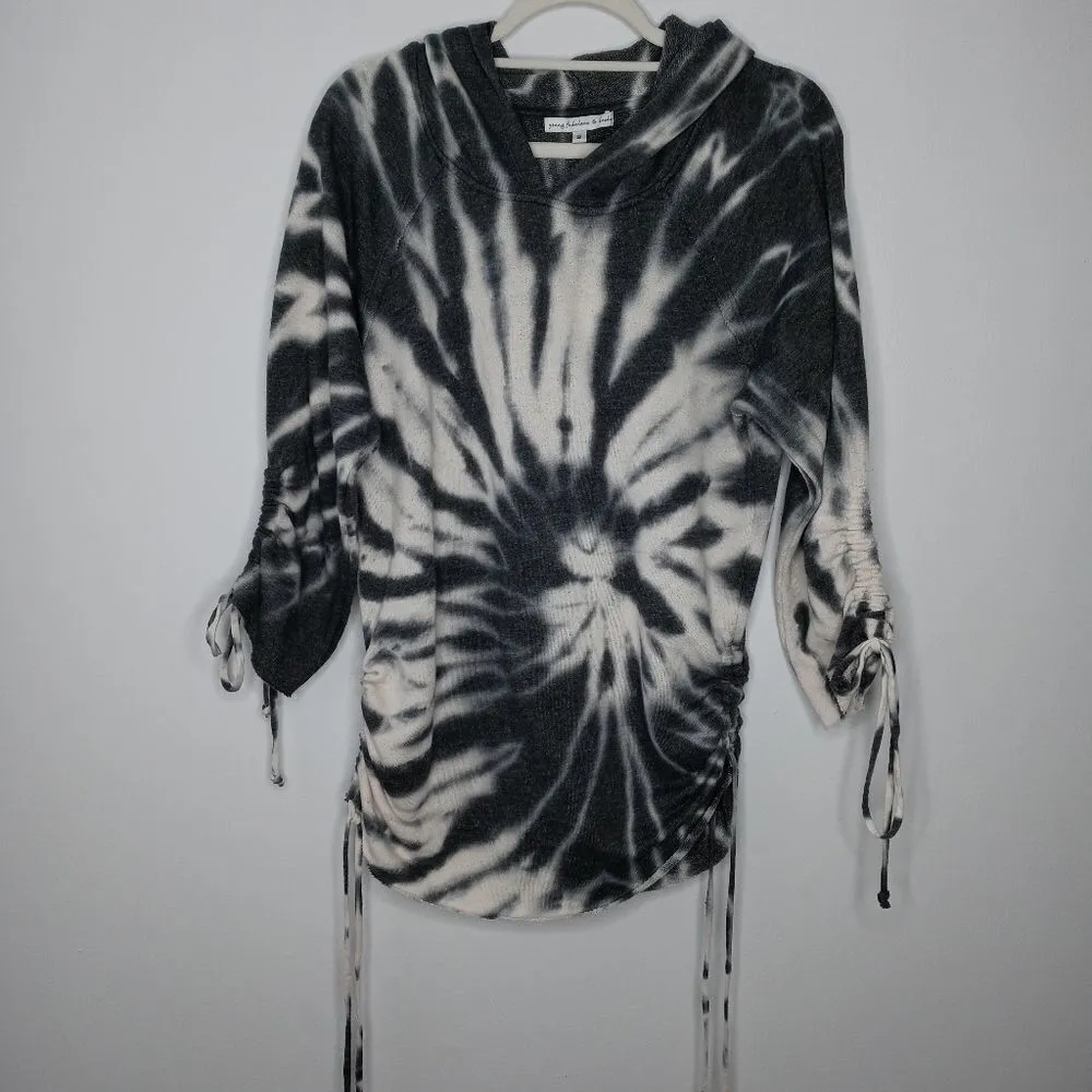 Young fabulous and broke tie dye sweatshirt hoodie drawstrings size small - Image 2