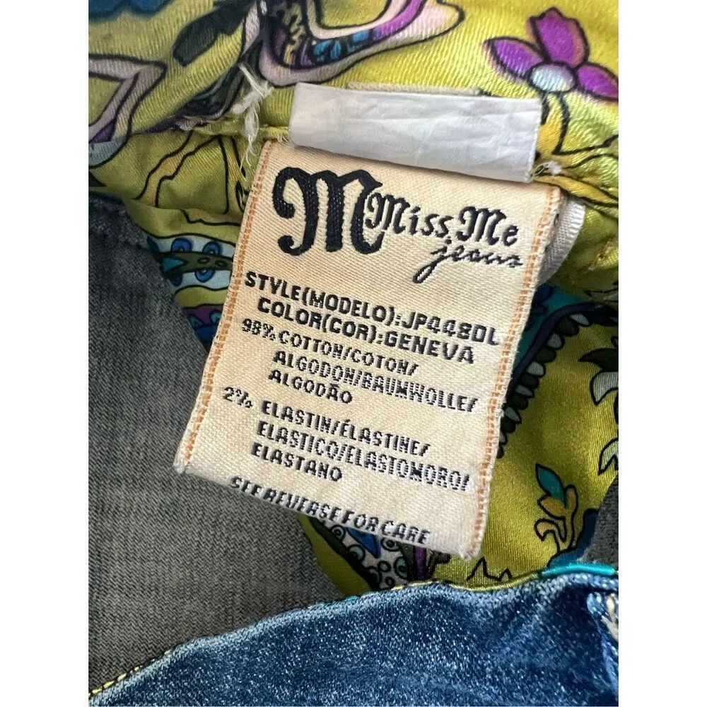 Miss Me Geneva Low Rise Wide Flare Leg Jeans 29" - Image 4