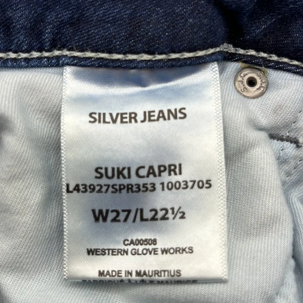 Silver Jeans Suki Capri Mid Rise Size 27 - Image 9