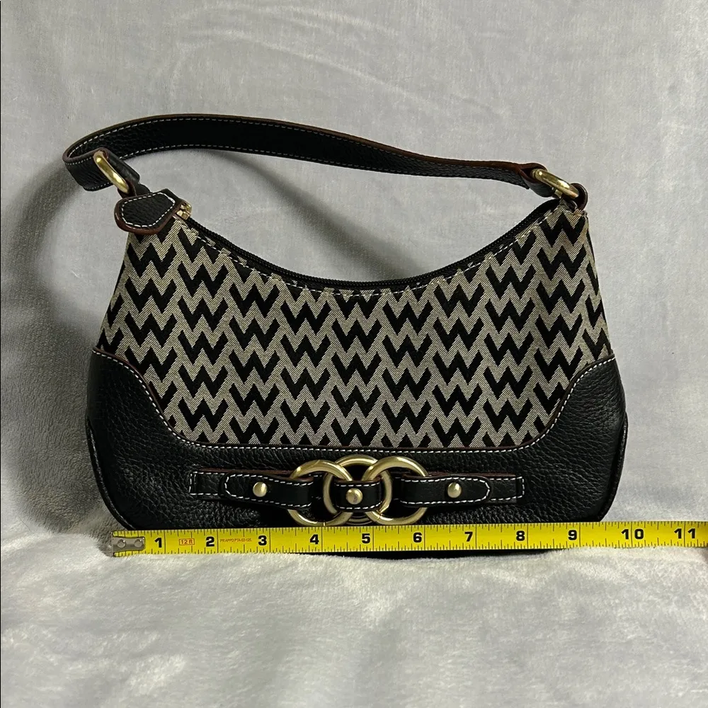 Wilson’s Leather Women's Bag - Image 11