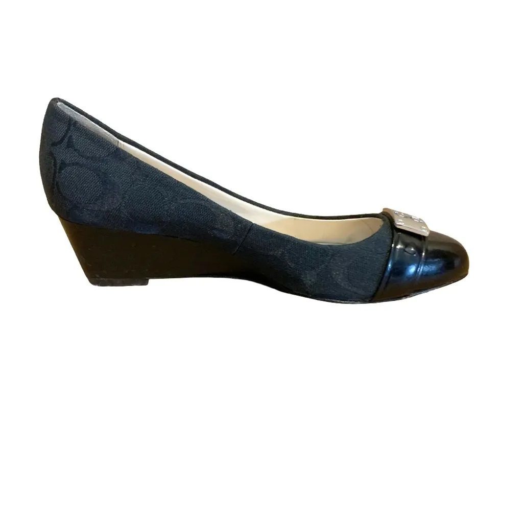 COACH "MERYL" BLACK LEATHER CAP TOE WEDGE HEEL W/SIGNATURE FABRIC PRINT (6.5B) - Image 7