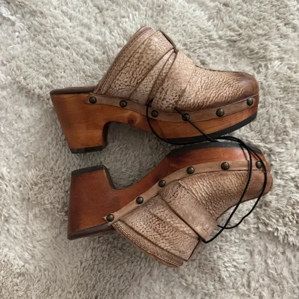 Ariat  Bridlespur Mule Clogs - Image 3