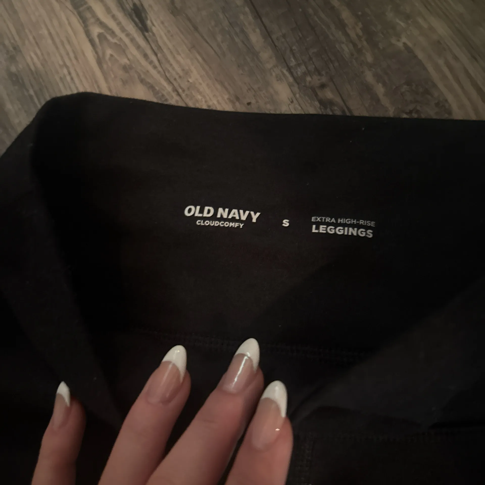 Old navy leggings black  - Image 3