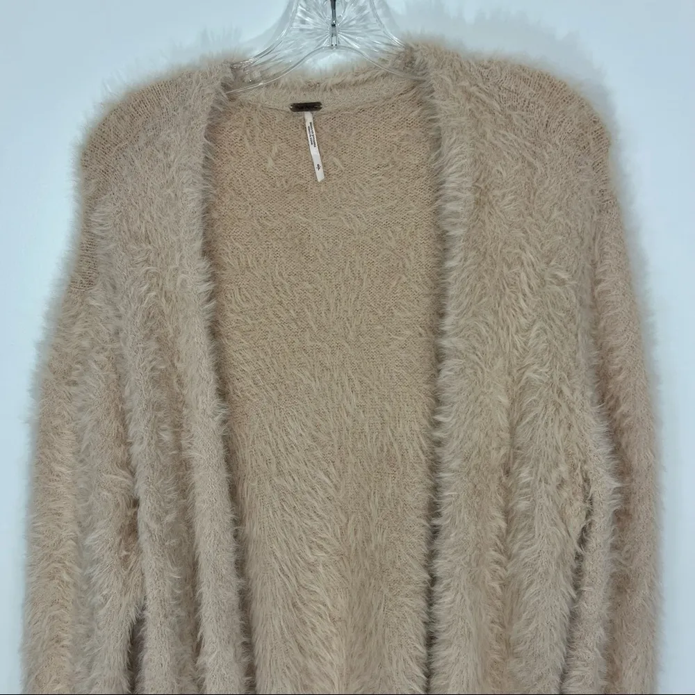 Free People Faux Fur Open Cardigan Small - Image 3