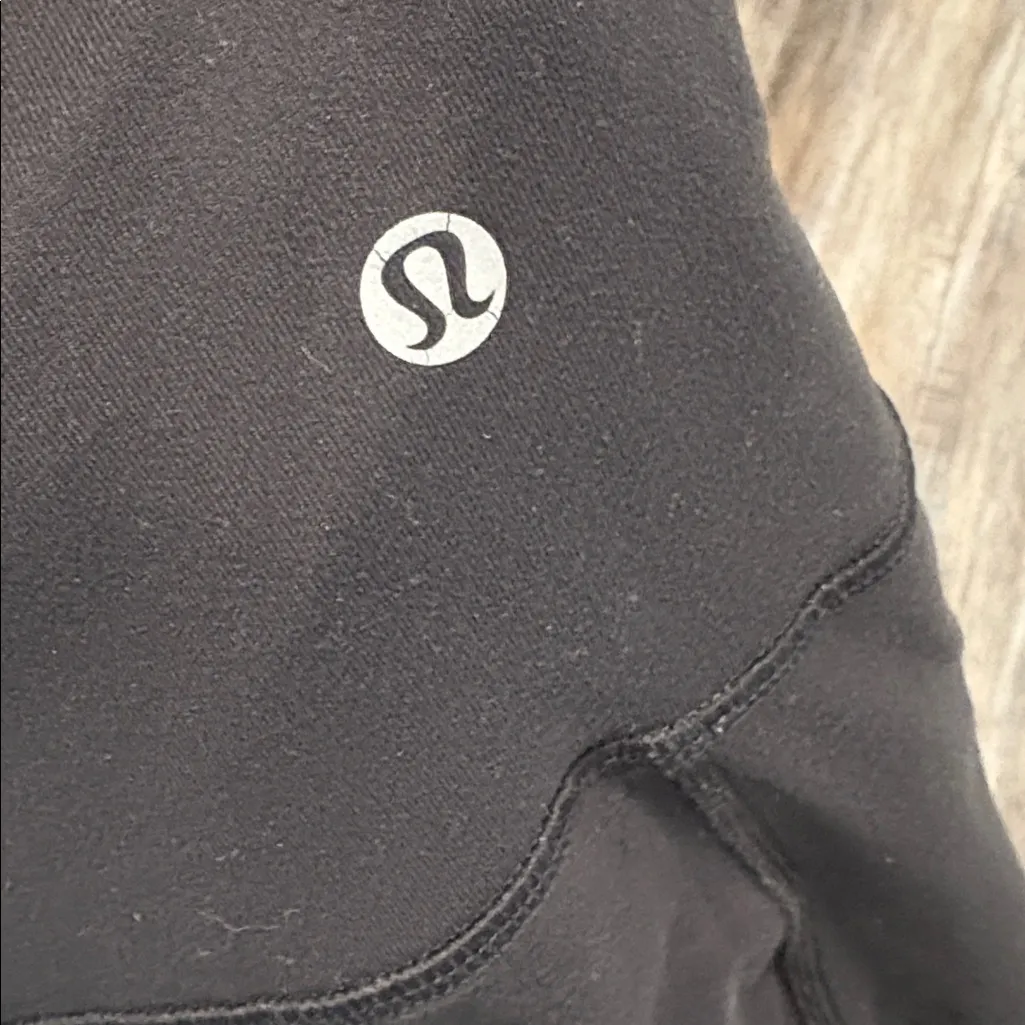 Lululemon Black Align Crop 6 - Image 5