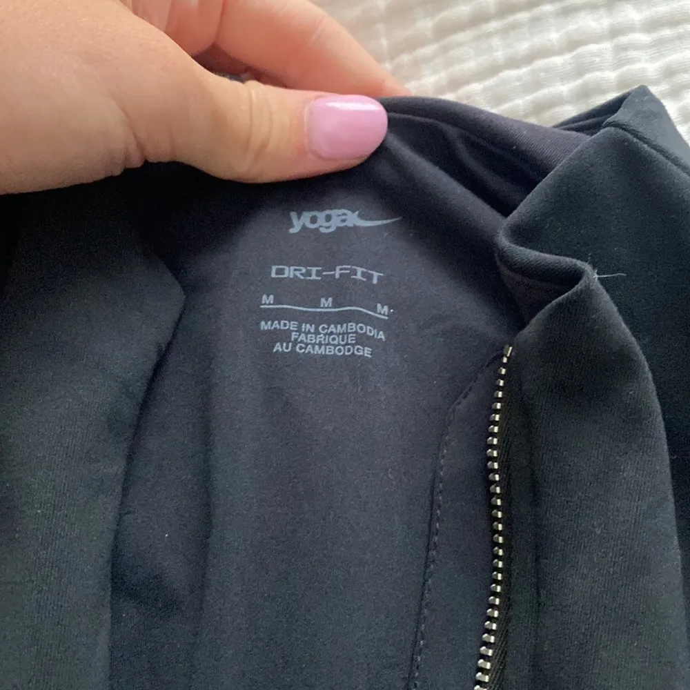 Women’s  yoga dry fit luxe - Image 4